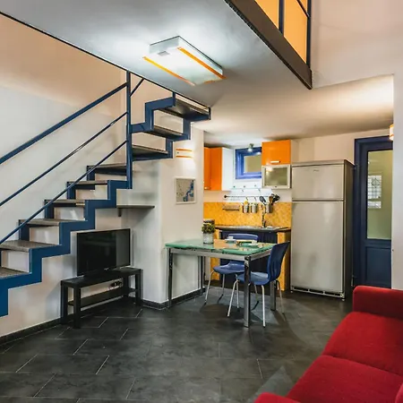 By Wonderful Italy Apartment